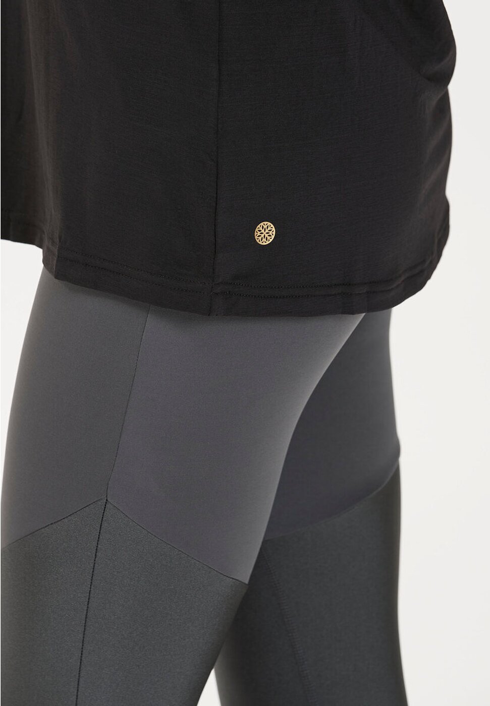 Athlecia Mota W Slub Top Black Melange – Bild 7