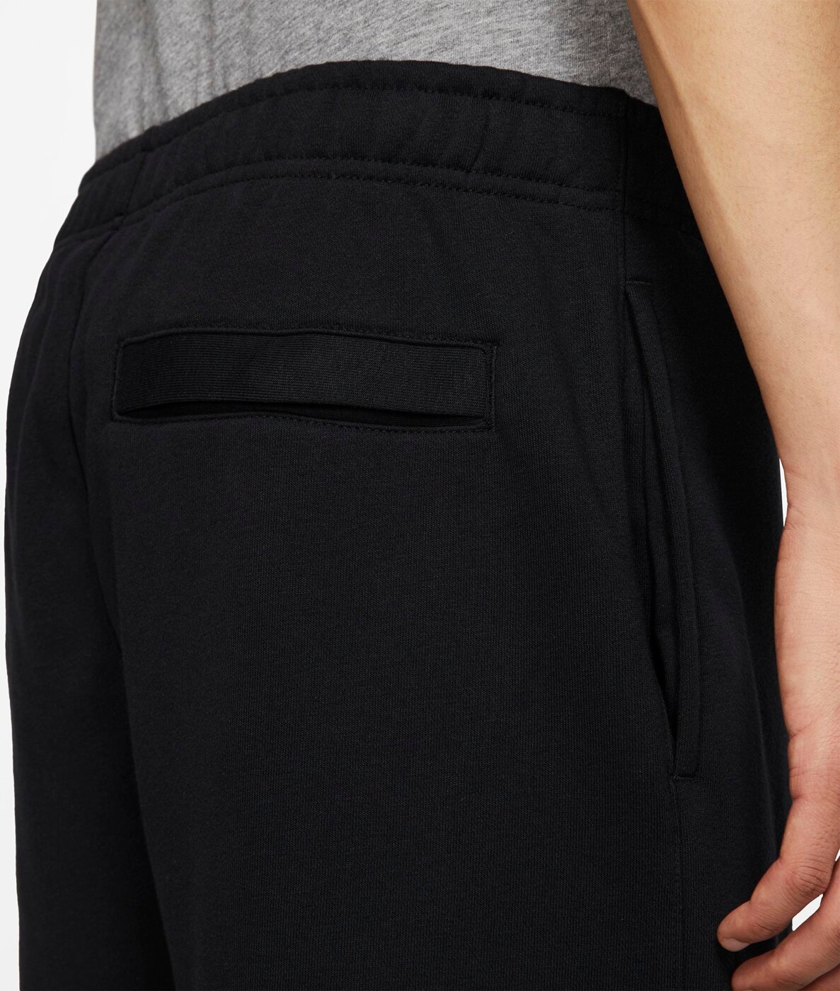 NIKE M NSW CLUB JGGR FT BLACK/WHITE/WHITE – Bild 6