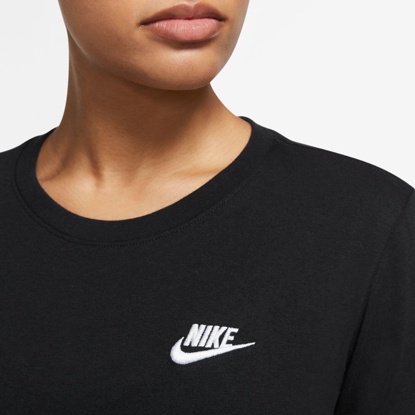 NIKE W NSW TEE CLUB BLACK/WHITE/WHITE – Bild 5