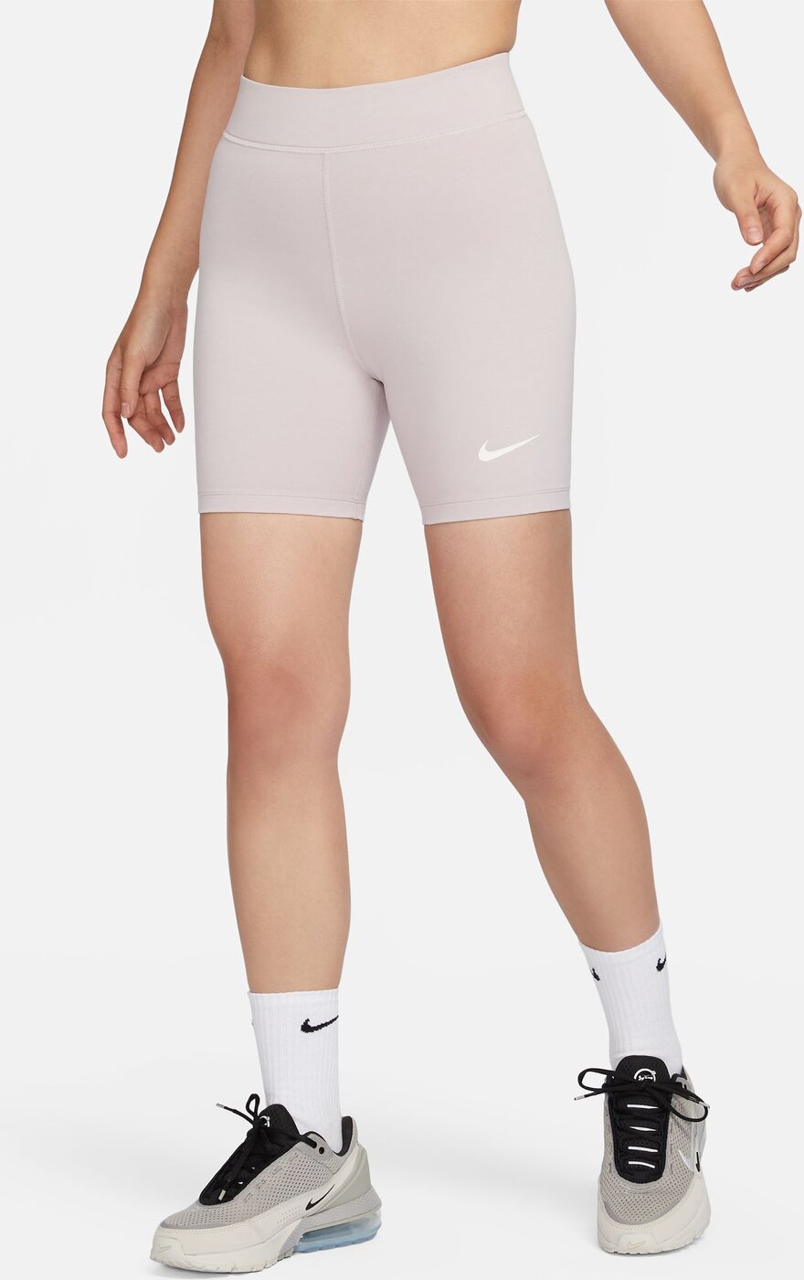 NIKE W NSW NK CLSC HR 8IN SHORT PLATINUM VIOLET/BLACK – Bild 4