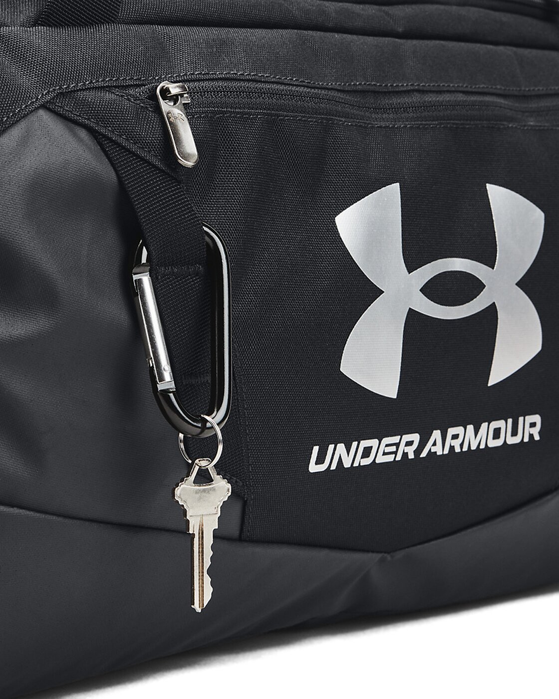 UNDER ARMOUR UA UNDENIABLE 5.0 DUFFLE SM BLACK/WHITE-IRON GREY – Bild 4