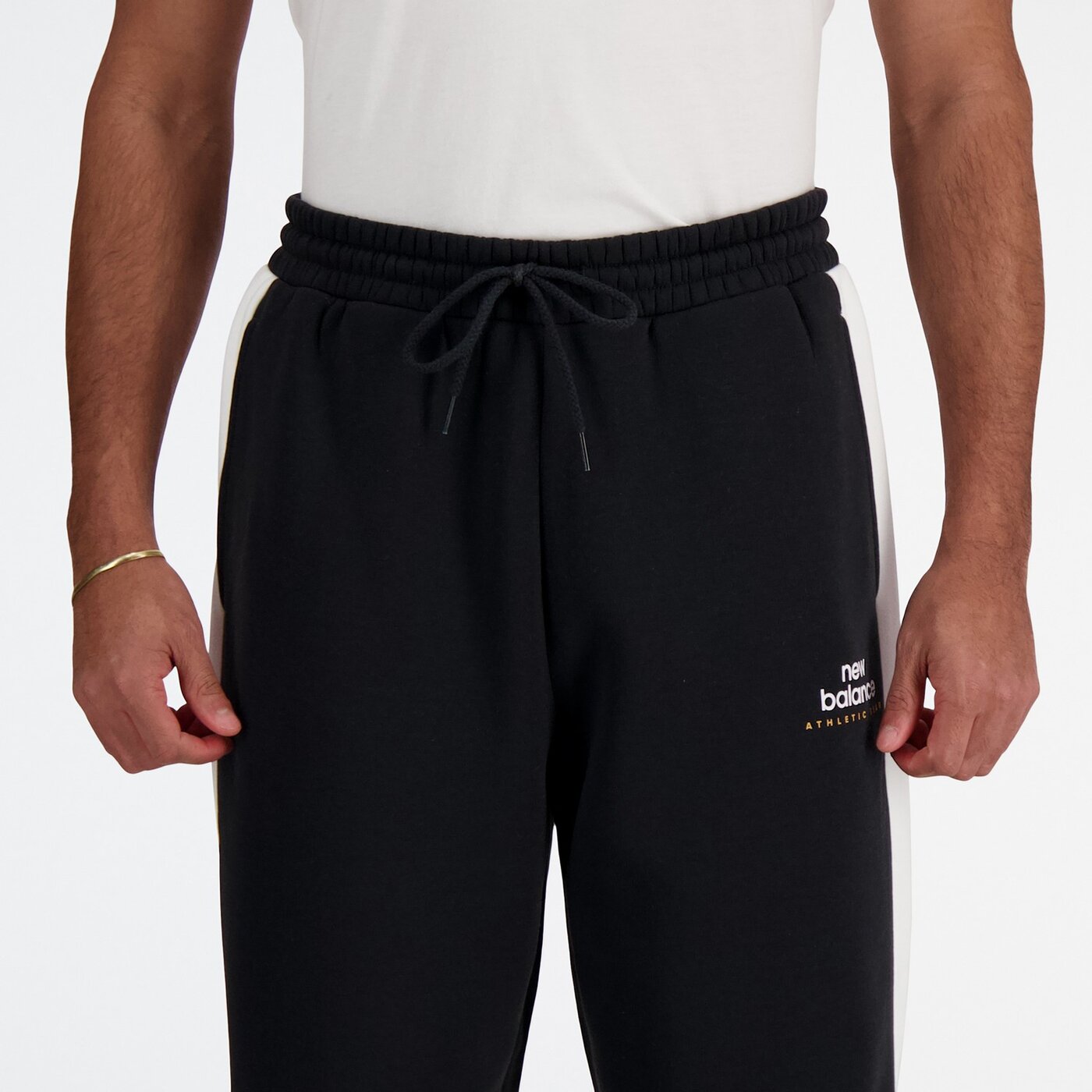 New Balance Classics Fleece Jogger Black – Bild 5