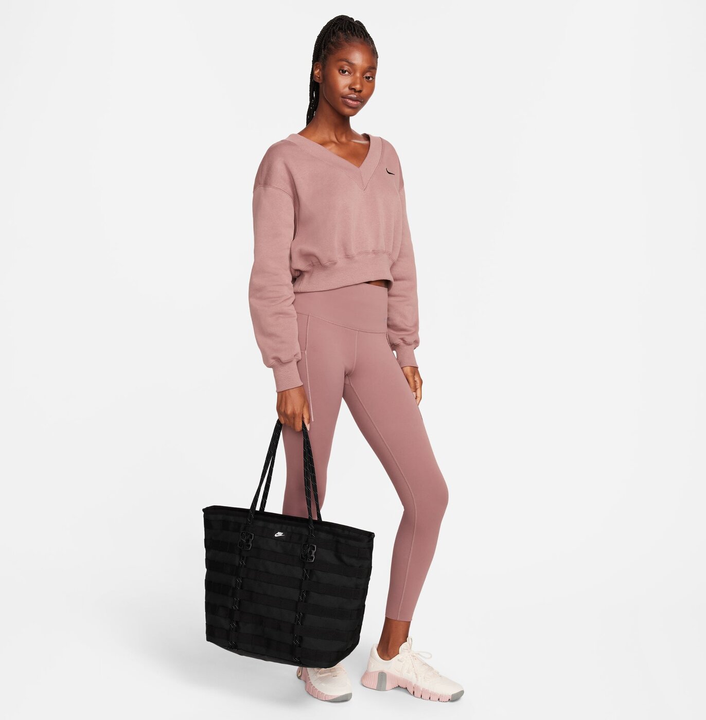 NIKE NK NSW RPM TOTE BLACK/WHITE/WHITE – Bild 4