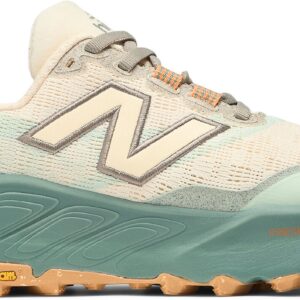 New Balance Hierro V9 CALM TAUPE