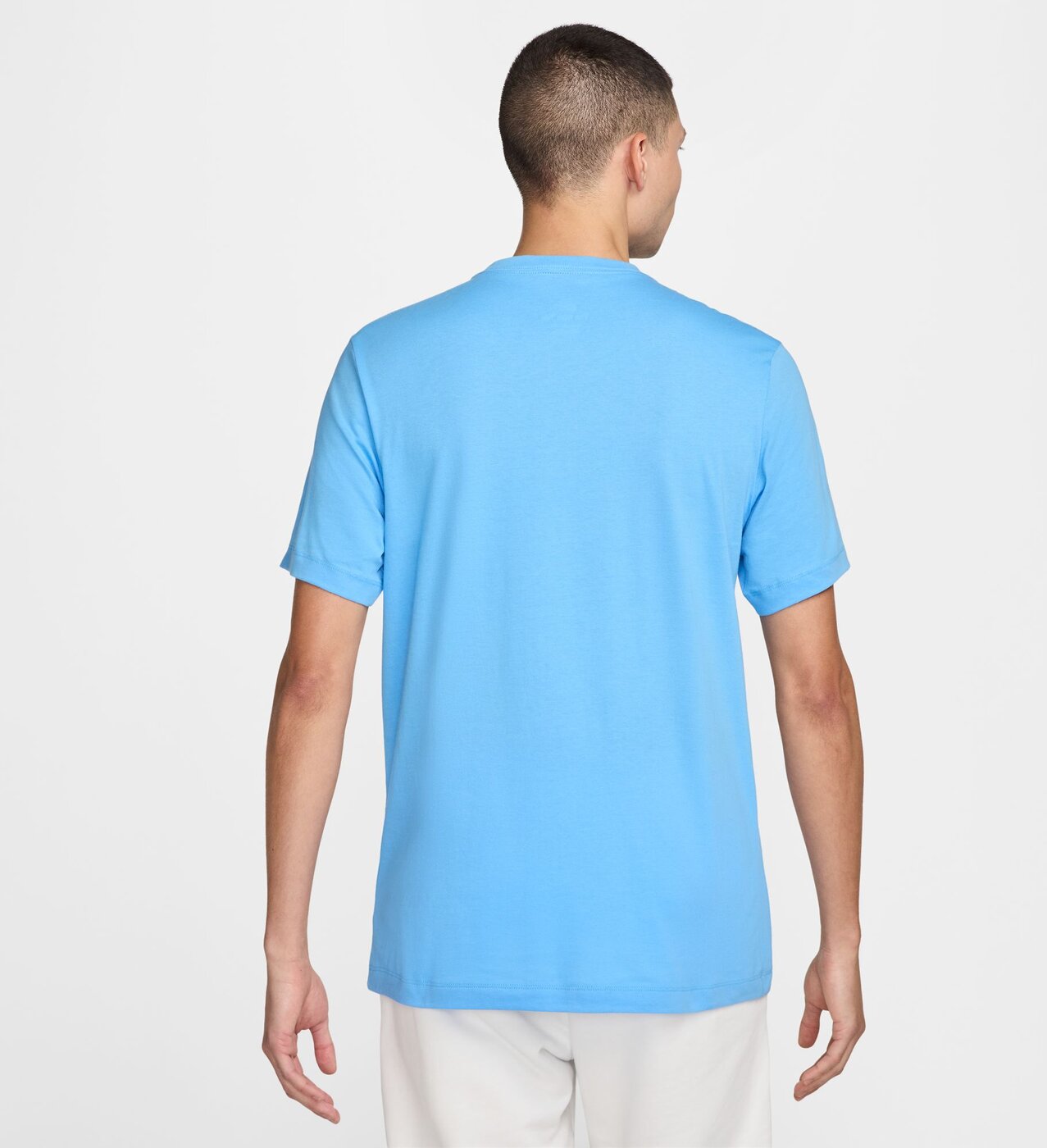 NIKE M NSW CLUB TEE DIFFUSED BLUE/SUMMIT WHITE – Bild 2