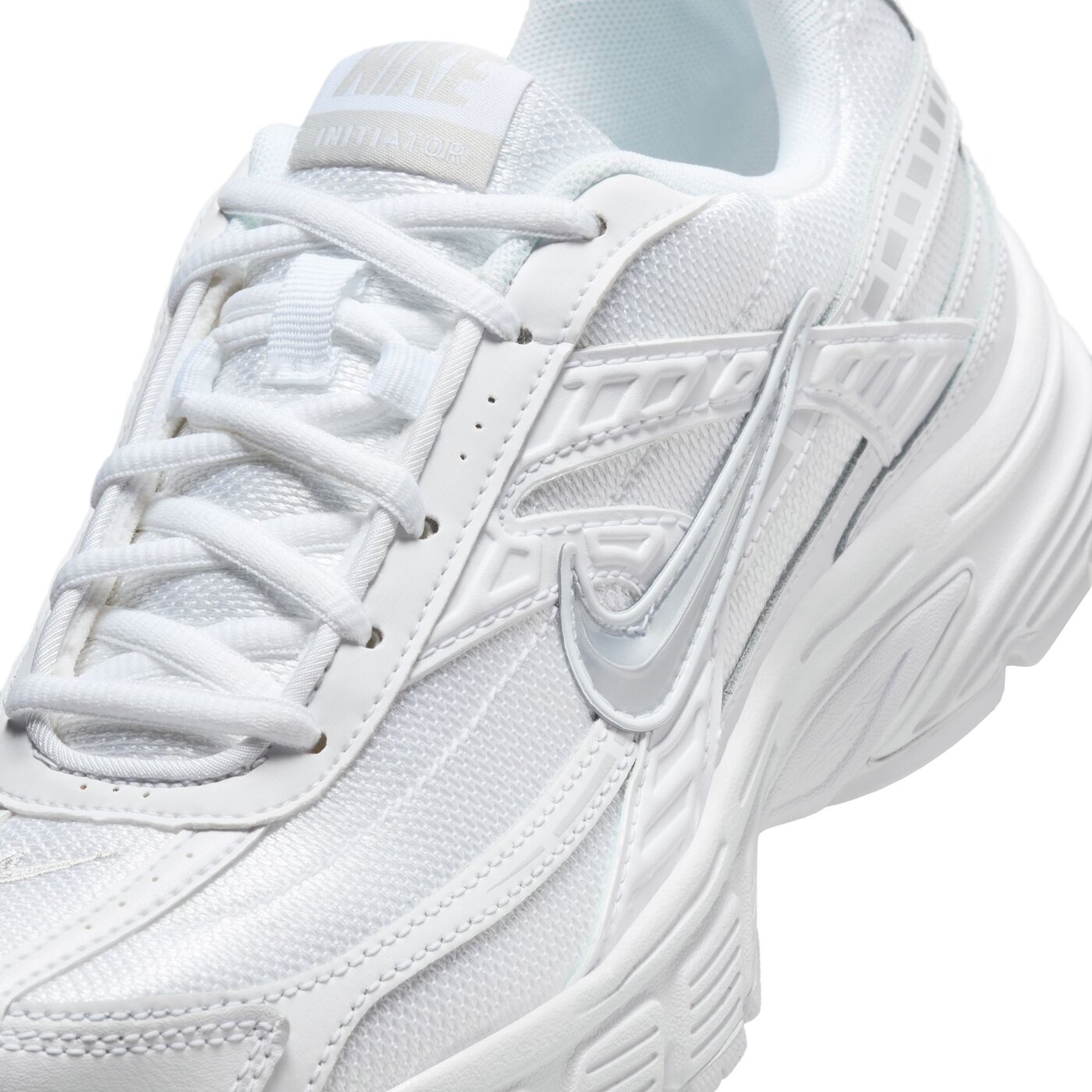 NIKE WMNS NIKE INITIATOR WHITE/METALLIC SILVER – Bild 8